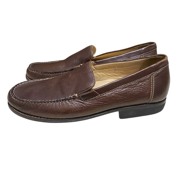 Johnston & Murphy Other - Johnston & Murphy Brown Leather Mens Slip On Loafers in Size 9.